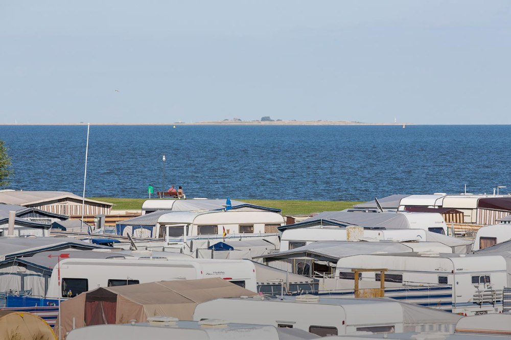 Camping- & Wohnmobilstellplätze