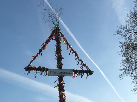 Wangerland Nordsee Maibaum Sdunzig